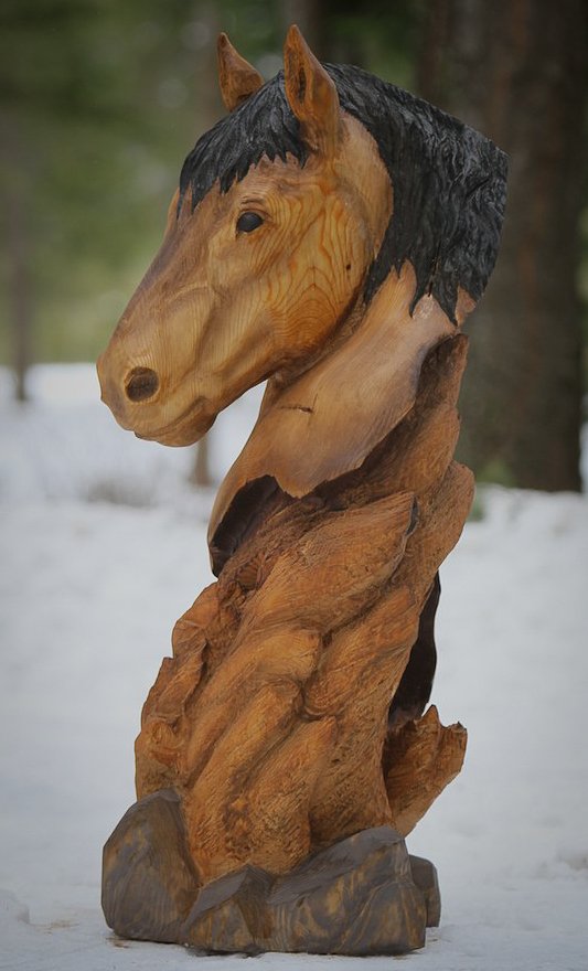 Carved Horse Bust 1
