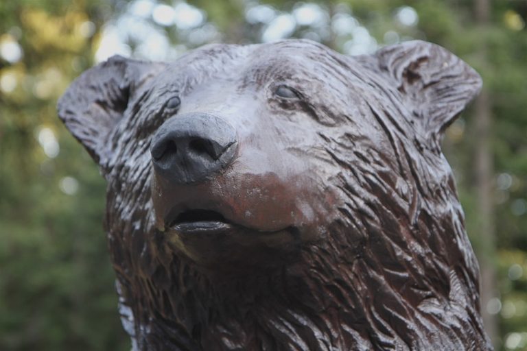 Life Size Grizzly Sculpture 1